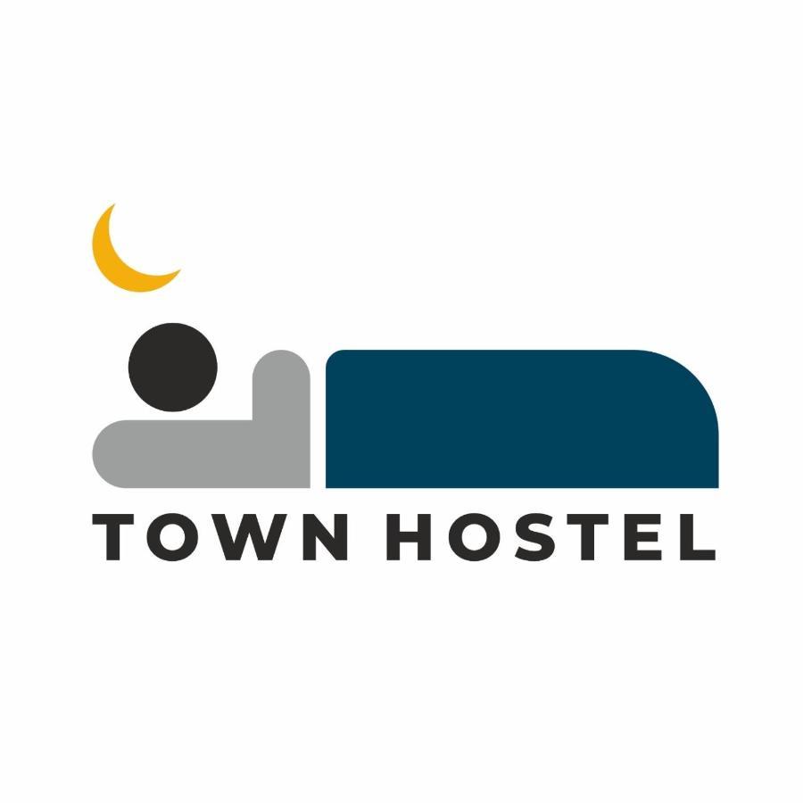 Town Hostel Peje Exterior foto